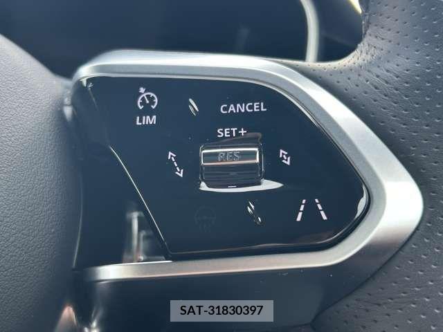 Jaguar F-PACE 2022-09 273166-12