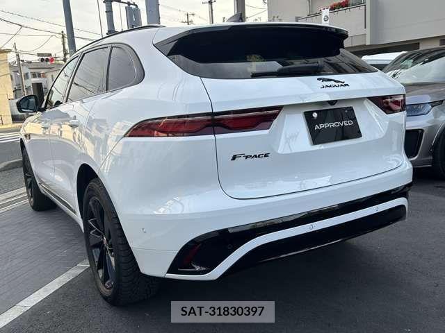 Jaguar F-PACE 2022-09 273166-5