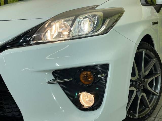 Toyota PRIUS 2013-09 193945-12