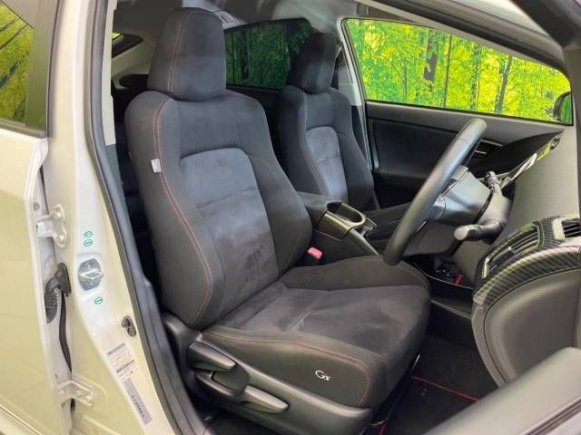Toyota PRIUS 2013-09 193945-8