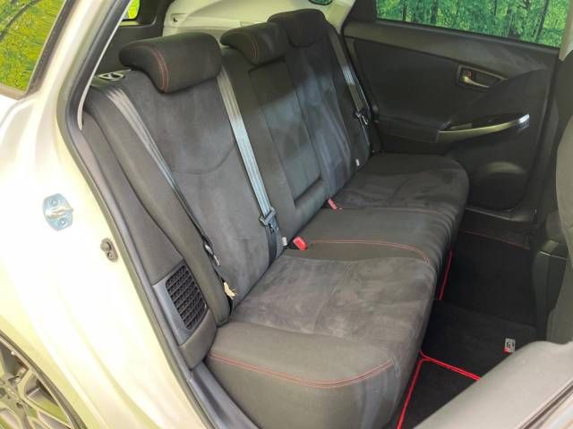 Toyota PRIUS 2013-09 193945-9