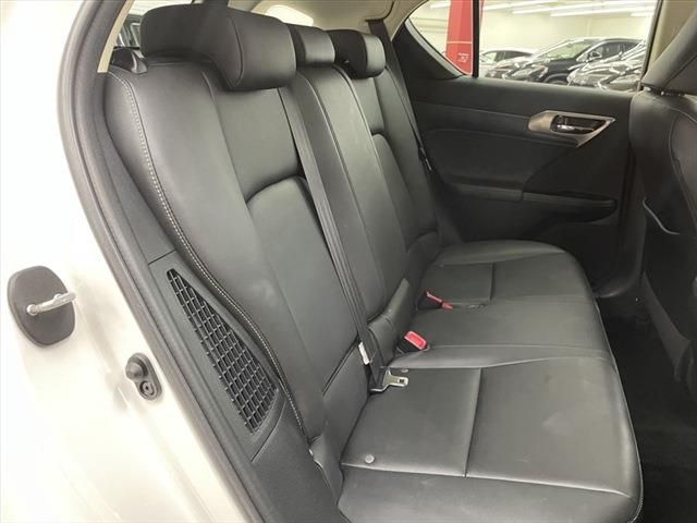 Lexus CT 2014-03 182967-20