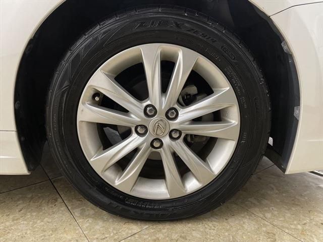 Lexus CT 2014-03 182967-14