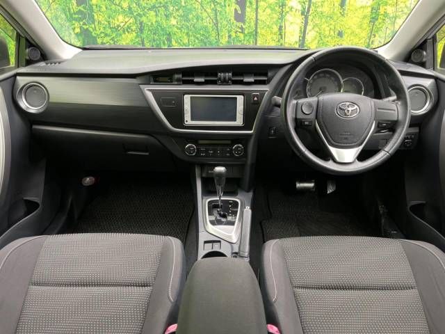Toyota AURIS 2013-08 18638-1