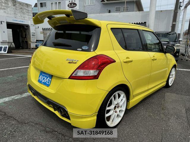 Suzuki SWIFT 2013-09 336812-1