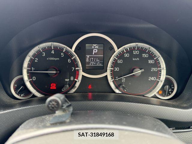 Suzuki SWIFT 2013-09 336812-8