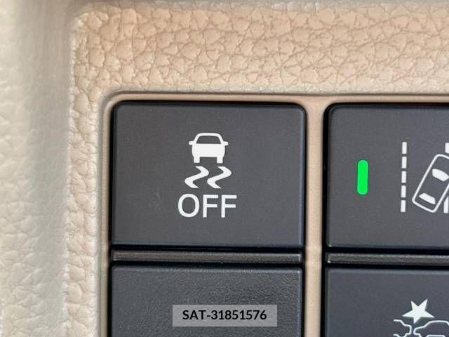 Honda N BOX 2020-04 278770-7