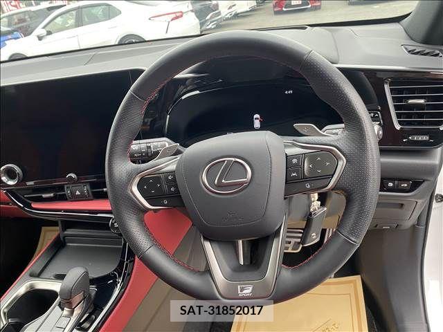 Lexus NX 2023-07 219688-1