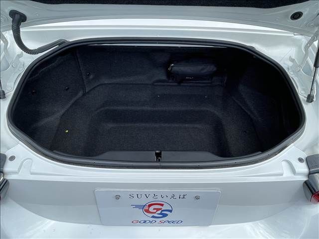 Abarth 124 Spider 2016-12 11640-12