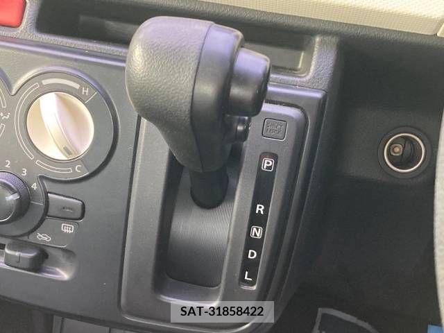 Suzuki ALTO 2018-02 352271-19