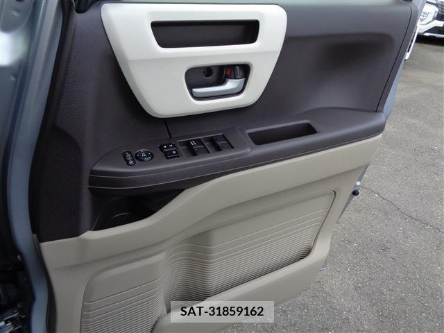 Honda N BOX 2019-08 256687-18