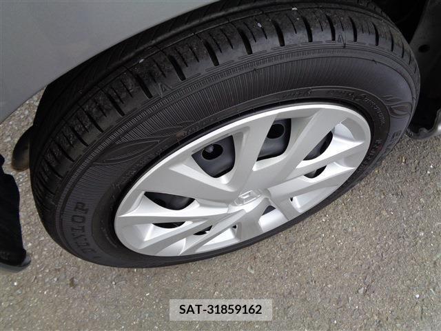 Honda N BOX 2019-08 256687-6
