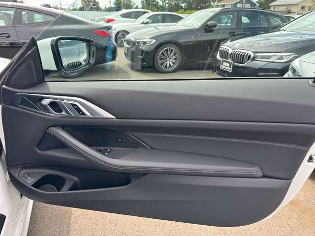 Bmw 4 SERIES 2023-03 27985-26