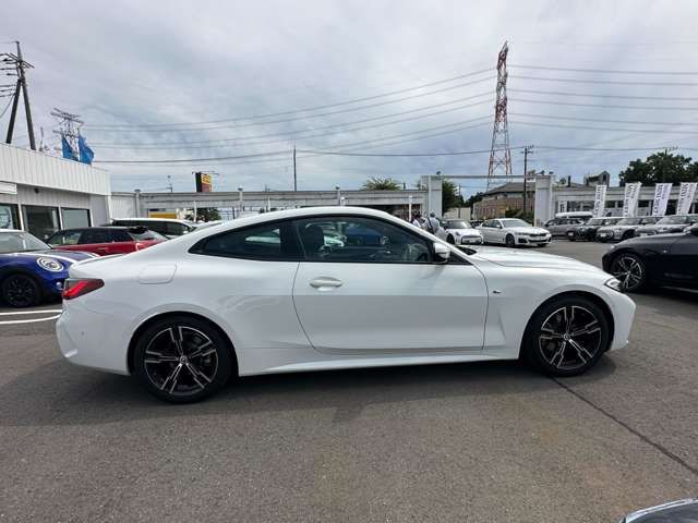 Bmw 4 SERIES 2023-03 27985-8