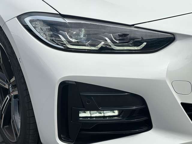 Bmw 4 SERIES 2023-03 27985-11