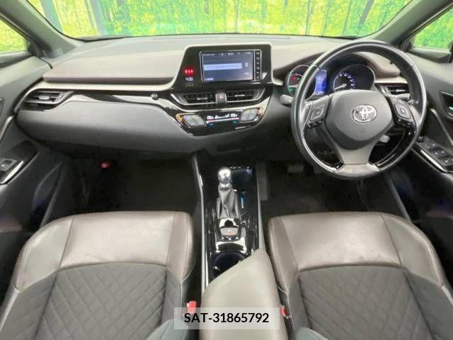 Toyota C-HR 2018-12 210437-1