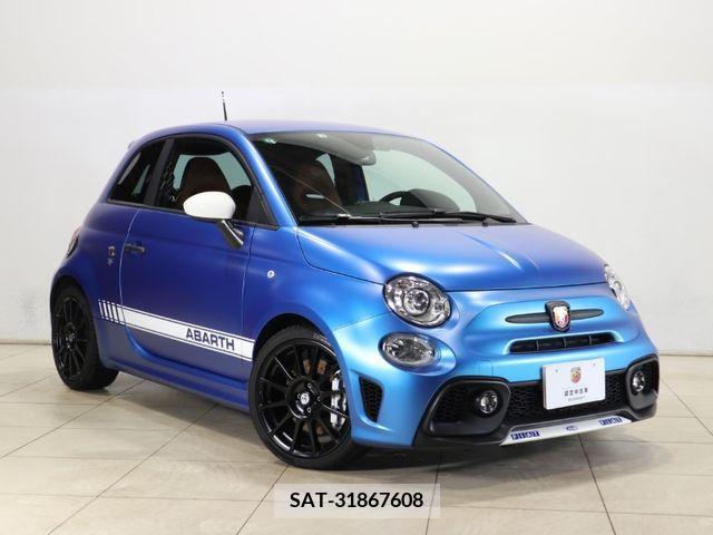 Abarth 595 2022-04 371644-3