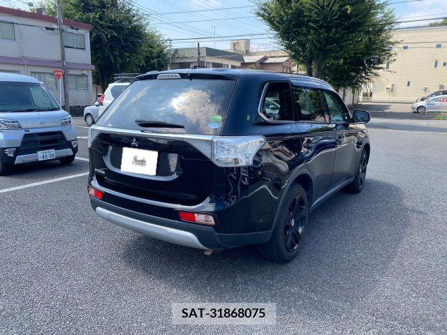 Mitsubishi OUTLANDER 2014-03 384552-5