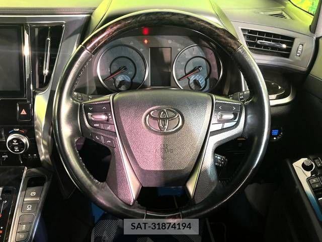 Toyota VELLFIRE 2017-02 288076-11