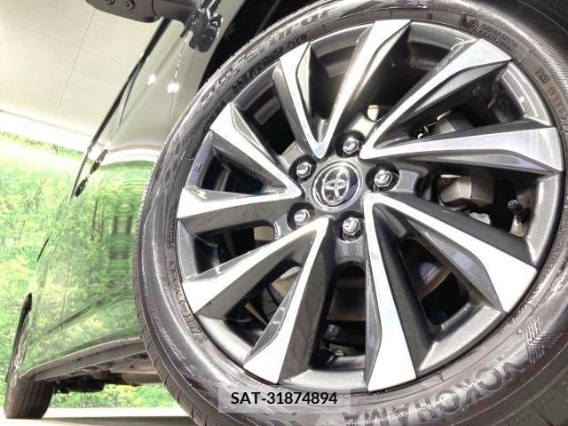 Toyota VOXY 2022-10 374059-13