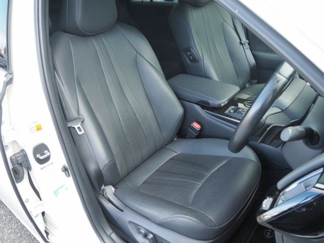 Toyota CROWN SEDAN 2018-09 28361-12