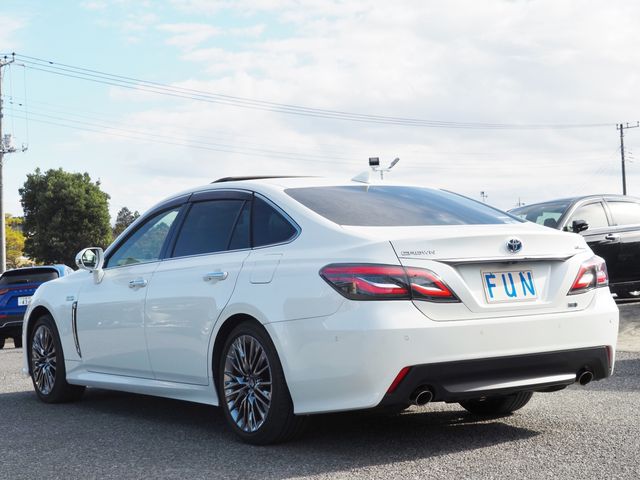 Toyota CROWN SEDAN 2018-09 28361-5