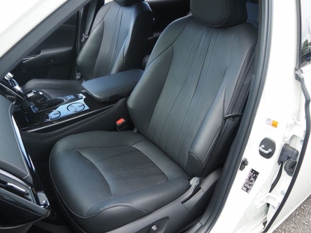 Toyota CROWN SEDAN 2018-09 28361-13