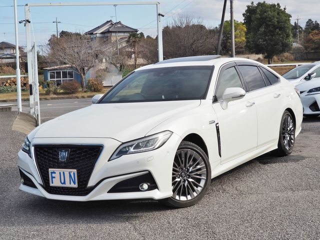 Toyota CROWN SEDAN 2018-09 28361-0