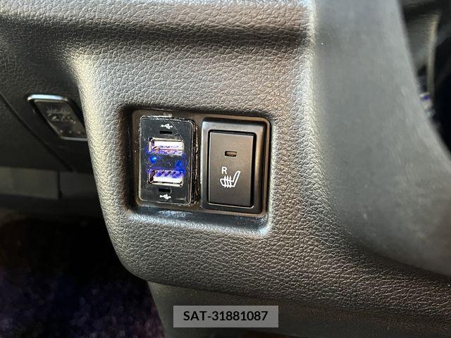 Suzuki SPACIA 2019-12 330214-6