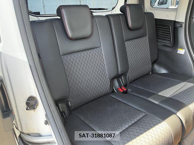 Suzuki SPACIA 2019-12 330214-17