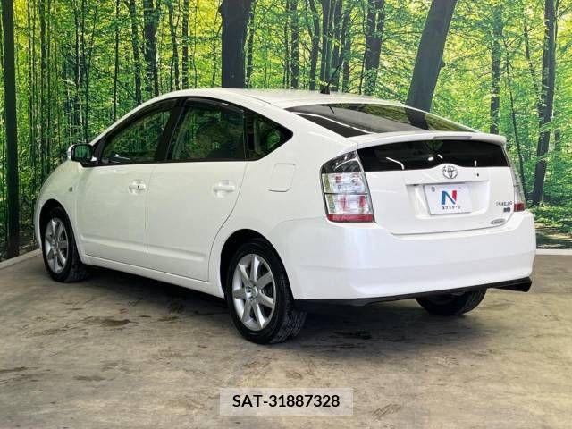 Toyota PRIUS 2005-07 366683-18
