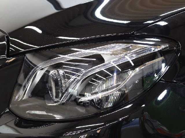 Mercedes Benz E-CLASS 2016-10 14345-18