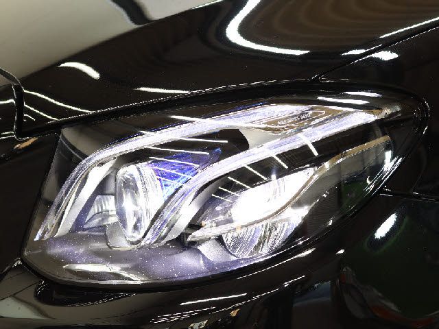Mercedes Benz E-CLASS 2016-10 14345-19