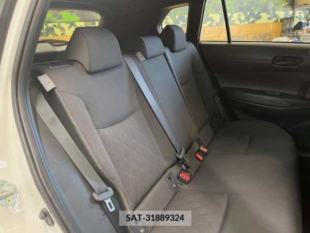 Toyota COROLLA CROSS 2023-04 372919-8