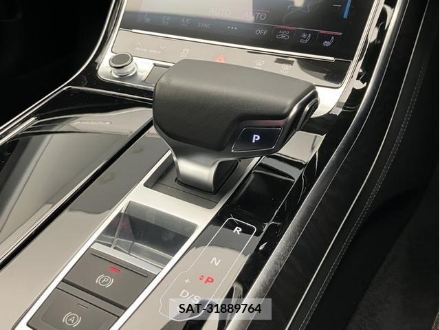 Audi A8 2019-03 212957-10