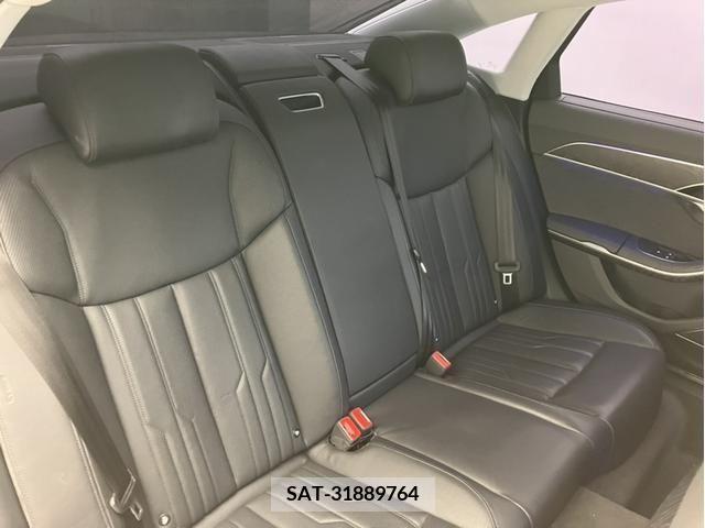 Audi A8 2019-03 212957-12