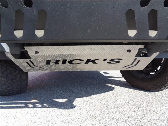 Toyota HILUX 2021-06 185692-8