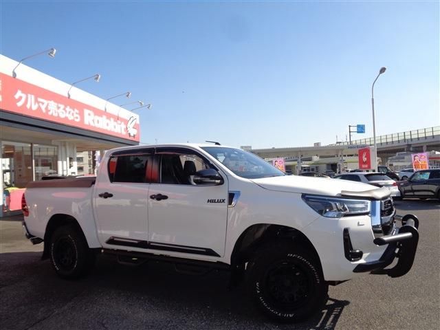 Toyota HILUX 2021-06 185692-2