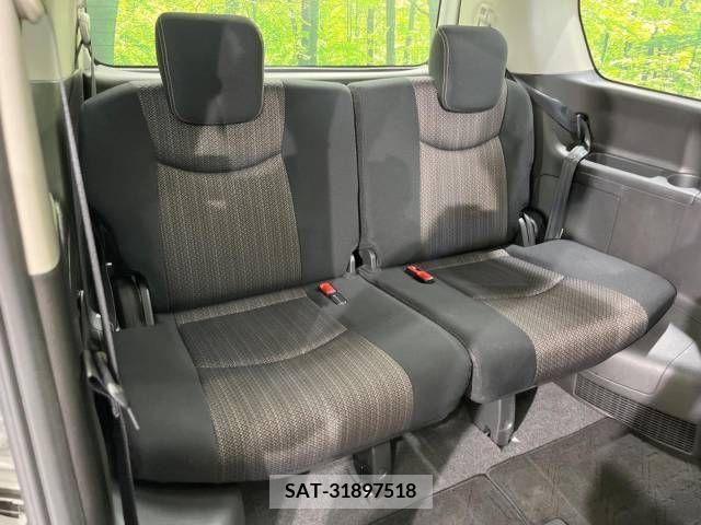 Nissan SERENA 2014-11 302725-10