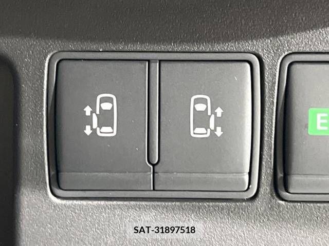 Nissan SERENA 2014-11 302725-2