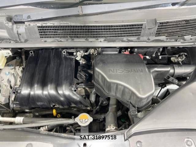 Nissan SERENA 2014-11 302725-19
