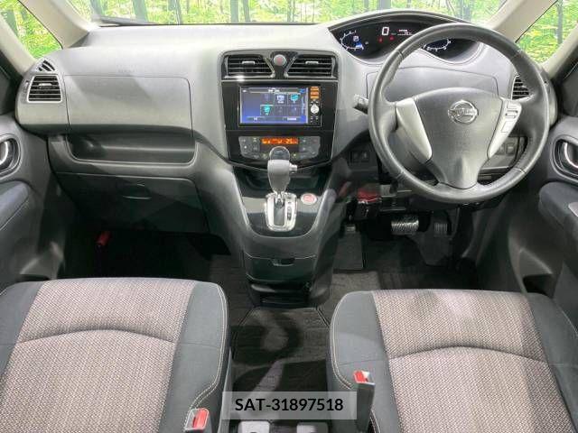 Nissan SERENA 2014-11 302725-1