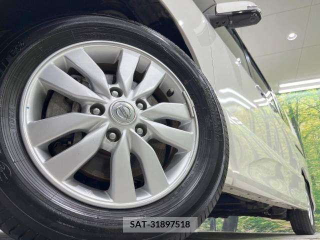 Nissan SERENA 2014-11 302725-14