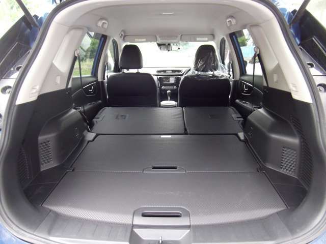 Nissan X-TRAIL 2020-07 5451-11