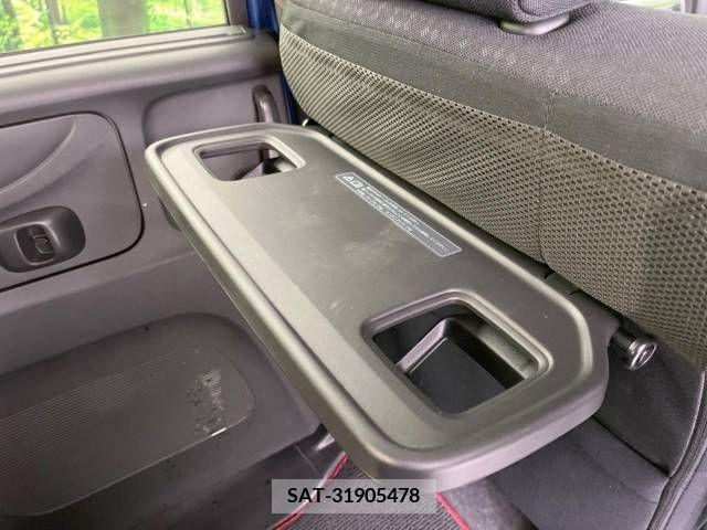 Honda N BOX CUSTOM 2016-02 221333-9