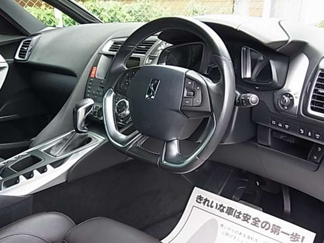 Citroen DS5 2016-07 6151-1