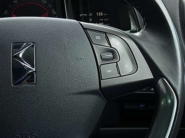 Citroen DS5 2016-07 6151-10