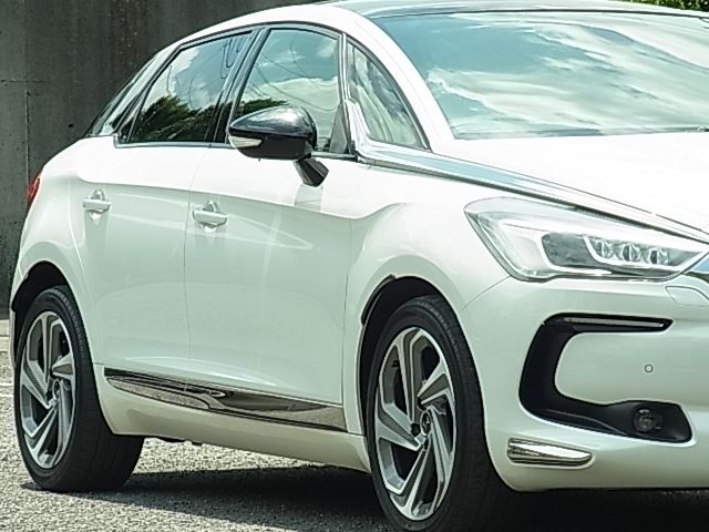 Citroen DS5 2016-07 6151-26