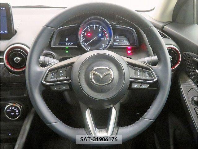 Mazda MAZDA2 2021-02 206233-10