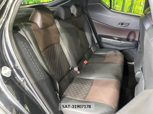 Toyota C-HR 2017-07 264224-9